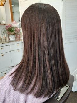 ミー(me)の写真/頭皮の血行を促進し、髪のハリ・コシUP☆お顔のリフトアップにも期待♪毎日頑張る自分に贅沢なご褒美を*