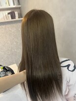 シャルム バイ アローズ 久留米店(CHARM BY AROSE)&nbsp;オリーブベージュ/オリーブカラー/春/透明感