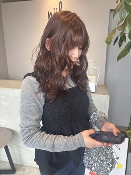 ネン(nen) ピンクベージュ