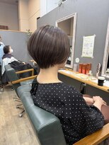 エニー 四条大宮(aNy) 白髪ぼかしハイライト×ショートカット