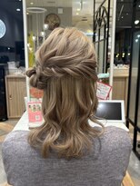 ザザ シンジュク(ZA/ZA shinjuku)&nbsp;ハーフアップ/くるみちゃんヘア/ハーフツイン/新宿ヘアアレンジ