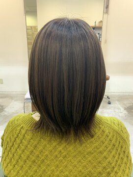 ベンチ 新宿店(bench) レイヤーミディアム