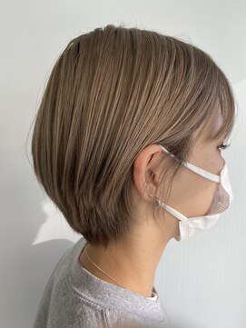 リーホリエ(Lee Horie) ミルクティーカラー