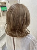 ミルキーベージュ
