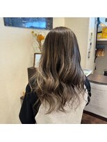 インパークス 北千住店(INPARKS)&nbsp;外国人風バレイヤージュハイライトカラーアッシュ［北千住］