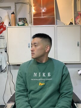 メリケンバーバーショップ フクオカ(MERICAN BARBERSHOP FUK) べリーショートダークアッシュニュアンスパーマ韓国マッシュ