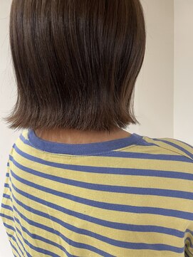 ジャム(Jam) 【jam_NAOE】オリーブベージュ×外ハネくびれボブ