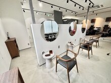 納得したスタイルになるお約束を◎その人にぴったりのヘアケアアイテムやスタイル１０日間保証期間も完備◎