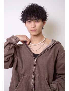 ルフュージュ バイ プロデュース 相模大野店(Refuge by Produce) メンズパーマ