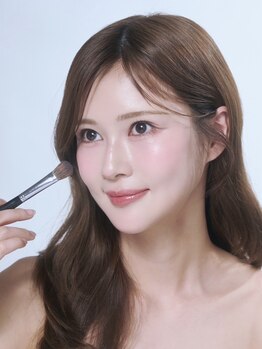 【早朝予約も相談可◎】プロのヘアアレンジ・韓国メイクで素敵な1日に！お出かけ前にスタイルアップ♪