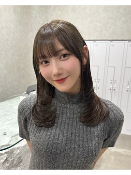 メラク(Merak) 大人可愛い×透明感カラー小顔レイヤーロング【20～40代】