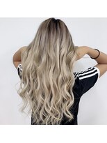 フツーロ 栄(FUTURO)&nbsp;プルエクステ