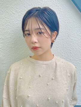 前髪長め大人小顔ショート30代40代50代　藤沢