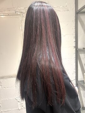 ウェーリング(Welring) 艶ストレート×レッドハイライト