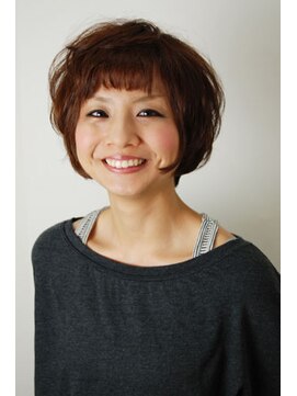 ハンズエミュ(hands emu) ナチュラルカーリーショート