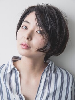 トラッド ヘアサロン(Trad.hair salon)の写真/【烏丸駅スグ】再現性の高いカット技術でご提案◎ハイキャリアStylistが一人一人の理想Styleを叶えます―