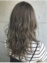 ヘアセラピー サラ(hair therapy Sara)&nbsp;sara.夏にぴったり外国人風グレージュ3Dカラー◎