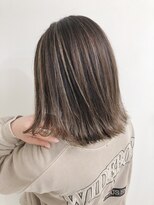 ジゼル(gisele)&nbsp;（稲毛）white highlight