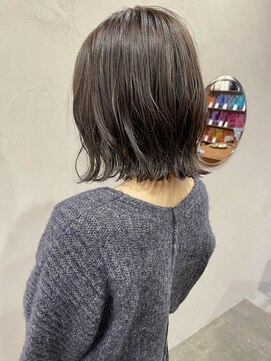 インビテーション 名古屋(invitation) ◎外ハネbob/セピアグレージュ