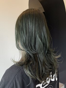 アンドアイズム(and.I'sm) ウルフ×マットカラー×インナーカラー[20代30代]