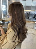 くすみベージュ