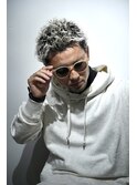 大人男子のブリーチカラー