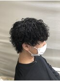 波巻きマッシュ(刈り上げツーブロック黒髪パーマ)