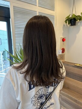 ミレナ(Milena) スモーキーグレーカラー