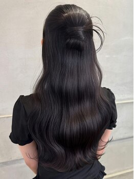 シエリー(CIELY)の写真/韓国の最新トレンドを追求し続ける【CIELY】があなたの魅力を最大限に引き出すスタイルを提案いたします♪
