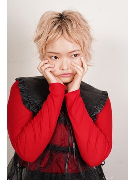 アイリー 名古屋(A/LEE) ショートウルフ/ミルクティーベージュ