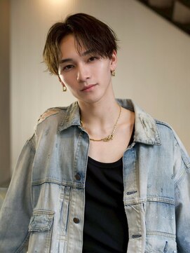 men's salon es. 新宿 メンズカット/メンズパーマ/メンズヘア【メンズサロン エス】 ニュアンスパーマ/波巻きツイストスパイラル[新宿/メンズ/men's]