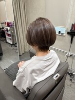 アキコ(AKIko)&nbsp;自然な丸みの髪質改善ショート