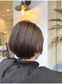 ショートボブ