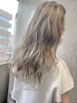 アポロ 横浜駅店(apollo) nao☆White beige☆