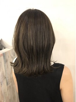 ヘアーズ ロッティー(Hair's Lotti)の写真/《今までにない上質な白髪染め◇》明るいカラーも「自分らしく」キレイに染まる♪本物志向の大人女性に☆