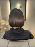 前下がりボブ