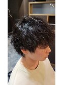 ハネすぎない波巻きパーマ