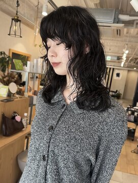 ワール(whirl.) ロングパーマクセ毛風パーママレットパーマ20代30代40代