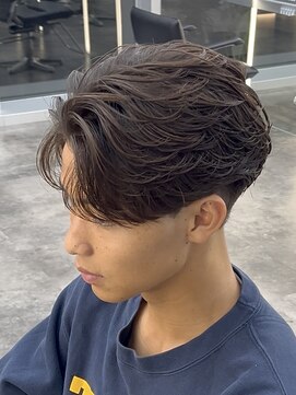 フィフス 仙台(fifth) 仙台フェザーショート毛流れ強めフェザーパーマセンターパート◯