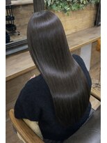 プランツヘアー&nbsp;博多No. 1うる艶ストレート
