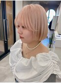 ピンクカラーボブ/ハイトーンピンクベージュ