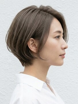 と和×美髪クリニック 巣鴨店 大人女性に。暗髪グレージュの時短ショートボブ