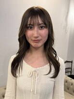 ニュートライズ(NEUTRIZE)&nbsp;透明感カラーで叶える上品セミロングウェーブ