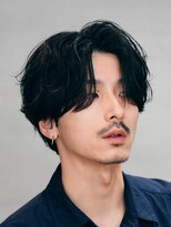 バイフィフス 原宿/表参道(by fifth)&nbsp;原宿ニュアンスパーマメンズカット長めセンターパートネープレス