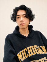 ホトリ (hotori.)&nbsp;くせ毛を活かしパーマ×メンズショート