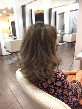 クレル(Creelu) ナチュラル