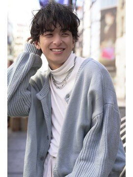 ジョエミバイアンアミ(joemi by Un ami) （joemi 新宿）束感パーマ セット楽ヘア 韓国風マッシュ　近江