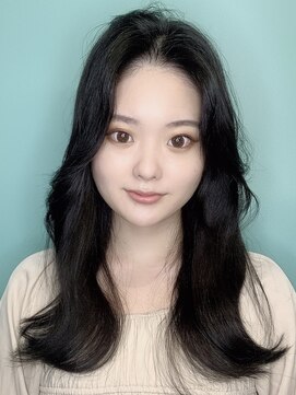 リーホリエ(Lee Horie) 韓国風ヘアー