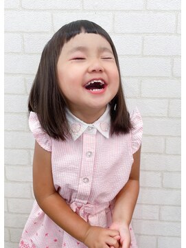 トイ(TOY) 【TOY】短めフロントの切りっぱなしボブ