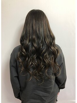 ニーナ ヴィジョン(NINA visioN) カット＋プルエクステ